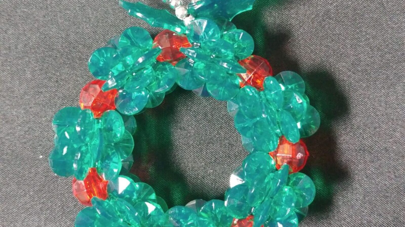 Cropped Wreath